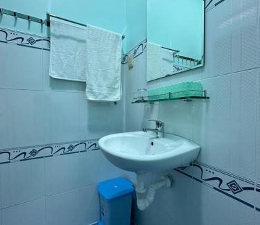 Chau Doc House | Discover Nhà nghỉ Hoàn Long: Pet-Friendly Retreat in An Giang