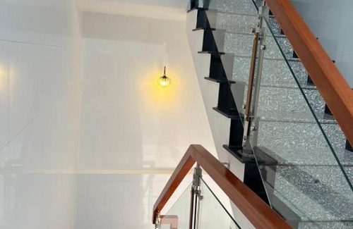 Long Xuyen Hotel | Cozy Retreat at Nhà Nghỉ Kiến Quốc with Breakfast Included