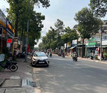 Thu Dau Mot Hotel | Cozy Child-Friendly Retreat at Nhà Nghỉ Nam Phương
