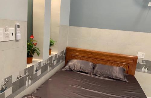 Dong Xoai Bed & Breakfast | Budget-Friendly Stay at Nhà nghỉ Quốc Khánh - Rated 9.6/10