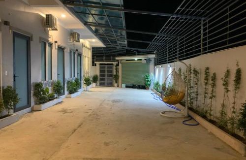 Dong Xoai Bed & Breakfast | Budget-Friendly Stay at Nhà nghỉ Quốc Khánh - Rated 9.6/10