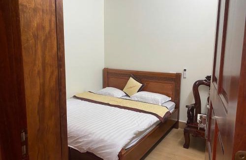 Hoa Lu House | Nhà Nghỉ Tùng Nhiên
