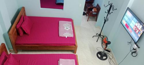 Dong Van Bed & Breakfast | Budget-Friendly Stay at Nhà Nghỉ Tấn Phúc - 8/10 Rated!