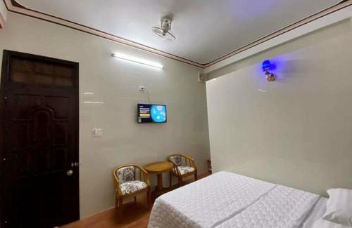 Quang Ngai Hotel | Cozy Stay at Nhà Nghỉ Thiên Tân 2: Breakfast Included!