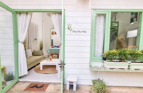 Da Lat House | Cozy Home Steps from Da Lat Market with Breakfast Included