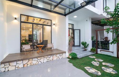 Huong Thuy Villa | Nhà Yên