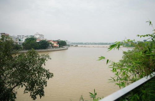 Hue City Centre Bed & Breakfast | Pet-Friendly Như Ý Riverside Homestay with Breakfast