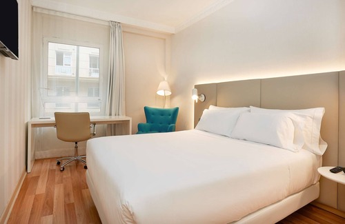 Deustuko San Pedro-Erribera Hotel | Discover NH Bilbao Deusto: Spa, Family-Friendly Getaway