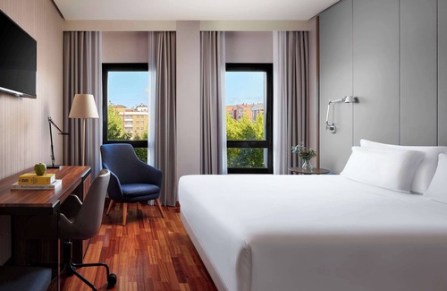 Cuenca Hotel | Elegant NH Ciudad de Cuenca with Spa and Family Amenities