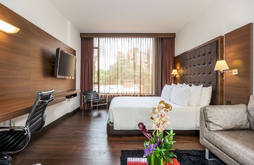 Zona Rosa Hotel | Premium Stay at NH Collection Bogotá Andino Royal Hotel