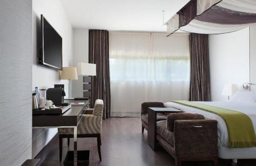 Santiago de Compostela Hotel | Gorgeous NH Collection Santiago de Compostela with Spa & Ocean View