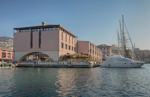 Genoa Hotel | Pet-Friendly NH Collection Genova Marina with Hot Tub & Dining