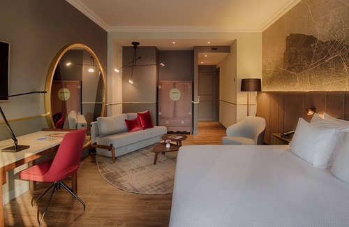 Varesine Hotel | Discover NH Collection Milano Porta Nuova: 4-Star Comfort