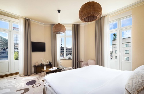 København V Hotel | Grand Joanne: Eco-Friendly Escape with Spa & Top Reviews