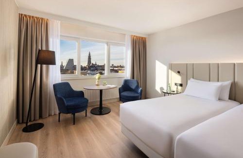 Groningen Hotel | Pet-Friendly NH Groningen Hotel with Pool & Great Ratings