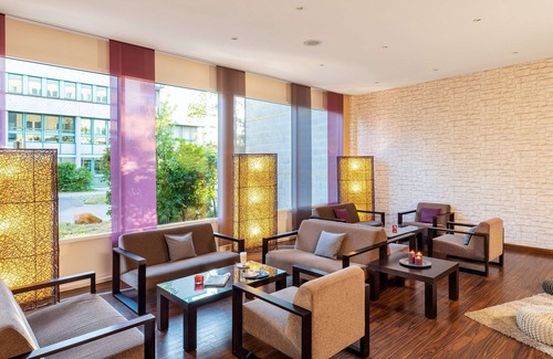 Wiederitzsch Hotel | Modern NH Leipzig Messe: Spa, Restaurant & Family-Friendly