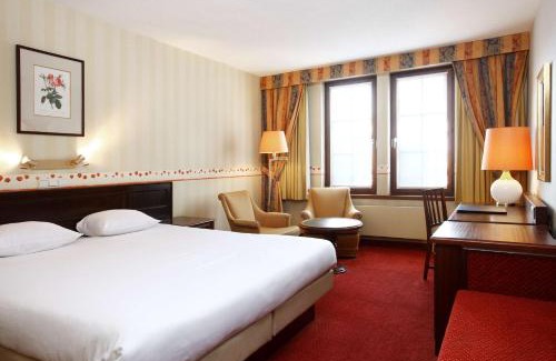 Mechelen Hotel | Pet-Friendly Stay at NH Mechelen with Pool & Breakfast