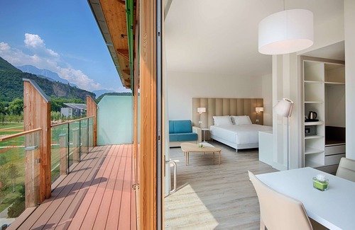 Trento Hotel | Discover NH Trento: 4-Star Hotel with Spa & Family-Friendly Amenities
