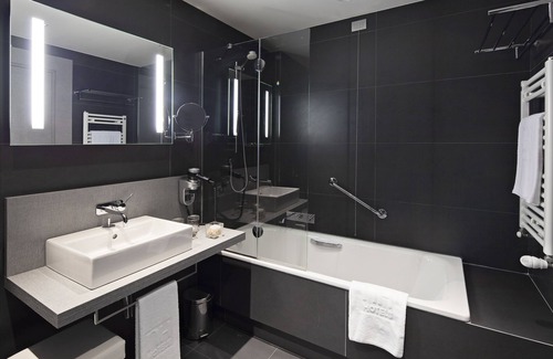 Trento Hotel | Discover NH Trento: 4-Star Hotel with Spa & Family-Friendly Amenities