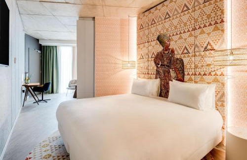 Scheldebuurt Hotel | Discover nhow Amsterdam Rai: Rated 9/10, Pet Friendly Stay