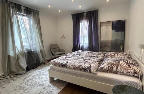 Lindenfels Apartment | Relaxing Stay at Nibelungen Bordinghouse with Ocean Views