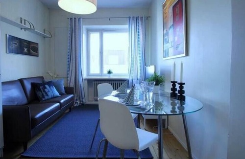 Hietalahti Apartment | Cozy 1BR Home in Central Helsinki with Breakfast Included