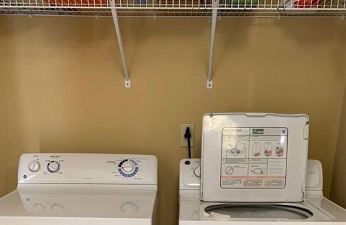 Oxford Apartment | Nice 3B 3B Unit Walking Distance to Ole Miss and Minutes from Downtown Oxford