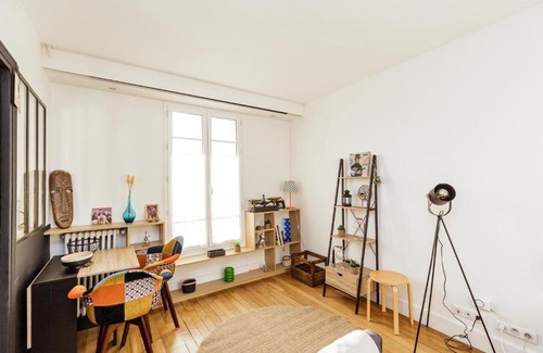 Clichy Apartment | Bright and Welcoming 42m2 Retreat in Central Clichy