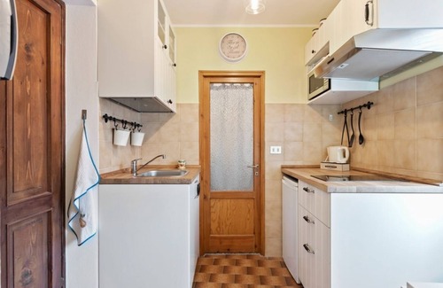 Dongo Apartment | Bright Apartment on First Floor with Family-Friendly Amenities