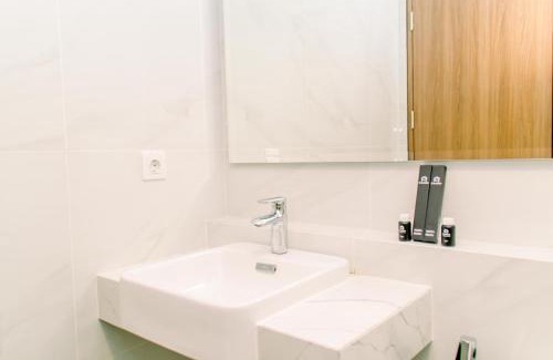 Pinang Apartment | Cozy 1BR Retreat at The Smith Alam Sutera Apartment