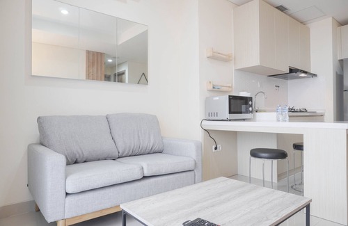 Ragunan Apartment | Cozy 2Br Apartment with Pool at Pejaten Park