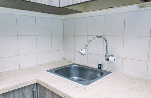 Panunggangan Utara Apartment | Cozy Studio with Pool Access at Great Western Resort