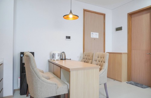 Semanggi Apartment | Cozy 2BR Stay at Samara Suites with Kitchen & Breakfast