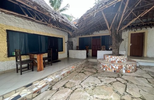 Galu Beach Villa | Cozy Studio with Kitchenette and Breakfast in Kenya