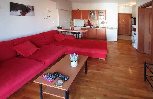 Florina Apartment | Cozy Apartment with Breathtaking Views in Florina