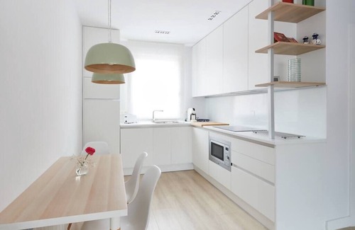 Segundo Ensanche Apartment | Cozy Apartment in Pamplona Center - Guest Rated 10/10!