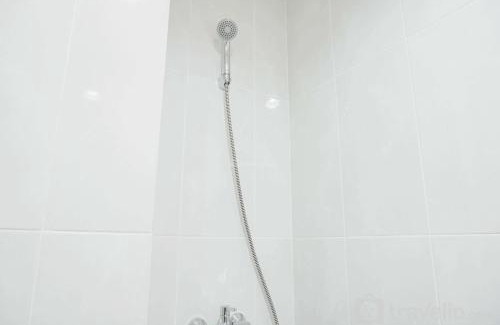 Pondokcina Apartment | Cozy Studio at Evenciio Margonda Apartment - Budget-Friendly Stay