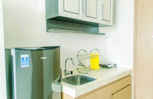 Cikokol Apartment | Cozy Studio Retreat at Tree Park City with Pool Access