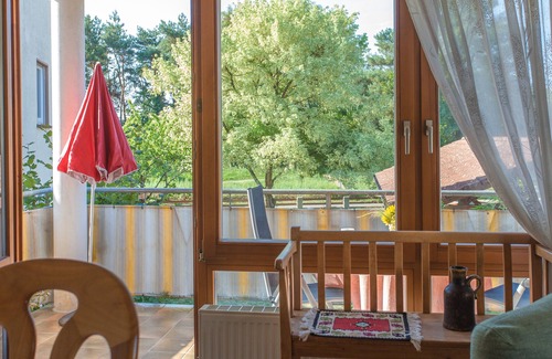 Salem Apartment | Tranquil Apartment near Schlosssee Salem with Lake View