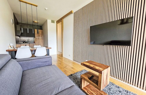 Janske Lazne Apartment | Nice apartment for 4 people with WIFI, TV, balcony, panoramic view and parking