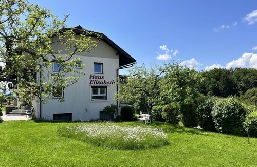 Augsdorf Apartment | Inviting Apartment for 4 with Lake View and Great Amenities