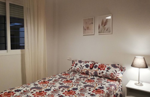 Mairena del Aljarafe Apartment | Cozy Apartment in Ciudad Expo for Family Travelers