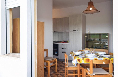 Isola di Capo Rizzuto Apartment | Nice apartment in Isola di Capo Rizzuto