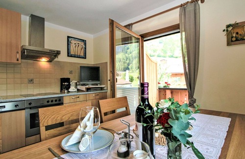 Ramsau im Zillertal Apartment | Nice apartment for 6 people with WIFI, TV and balcony