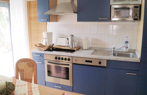 Emsetal Apartment | Top-Rated 1 Bedroom Stay in Waltershausen/Fischb. with Spa
