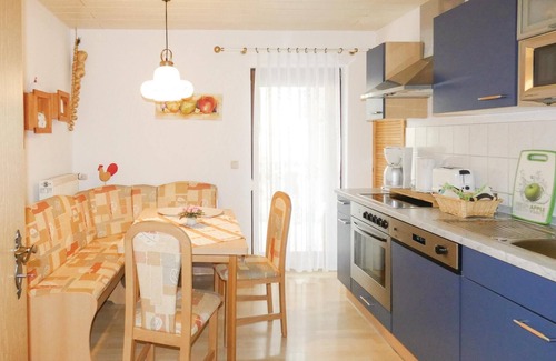 Emsetal Apartment | Top-Rated 1 Bedroom Stay in Waltershausen/Fischb. with Spa