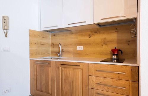 Campitello di Fassa Apartment | Cozy Bilocale Fiore: Pet-Friendly Stay with Breakfast & Kitchen