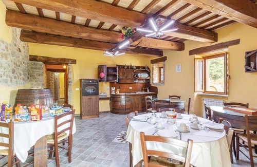 Citta di Castello Apartment | Spacious 4-Bedroom Retreat in Città di Castello PG