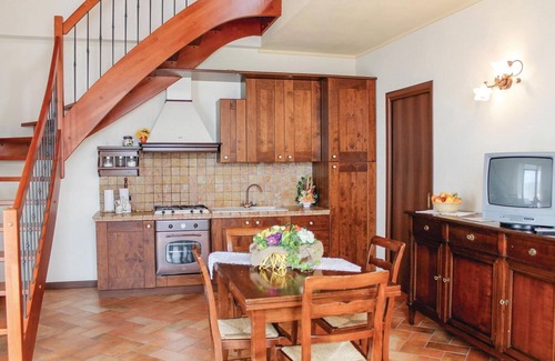 Salsomaggiore Terme Apartment | Cozy 2-Bedroom Retreat in Salsomaggiore with Pool
