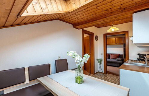 Agsdorf Apartment | Cozy Apartment for 4 with WIFI, Patio, and Pet-Friendly Stay